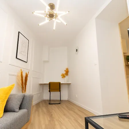 Joli & Au Centre Apartamento