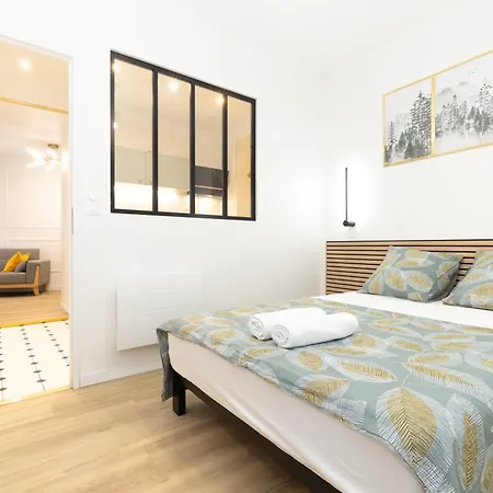 Joli & Au Centre * Millau